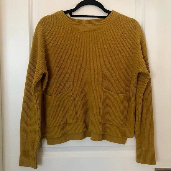 Madewell Fall Patch Pocket Pullover Sweater - Picture 2 of 7